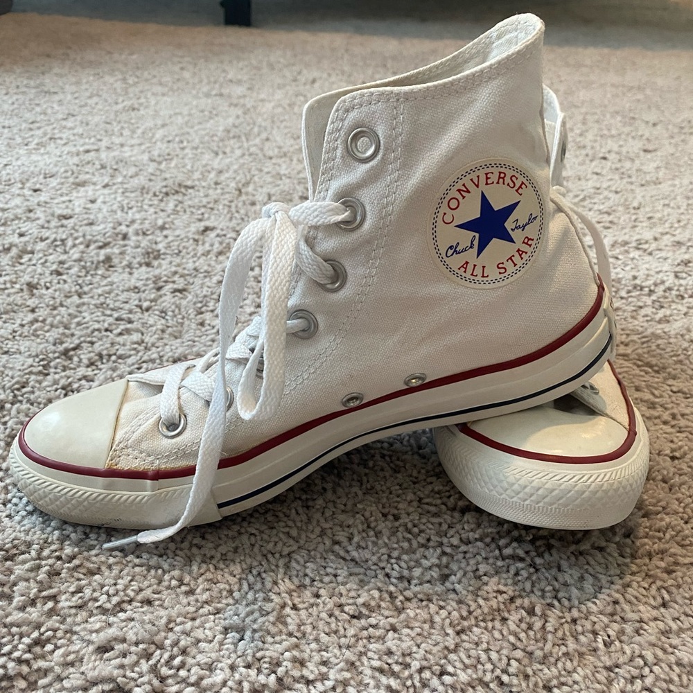 Women’s high top white converse